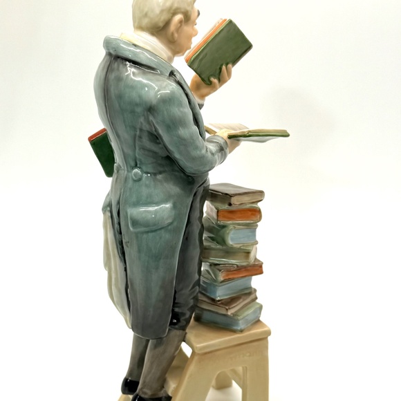 AK Kaiser Porcelain Figurine The Librarian or Bookworm 448 G Bochmann Germany 8" - Picture 7 of 11